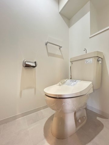 東急ドエル・アルス苦楽園桜町B棟のトイレ写真