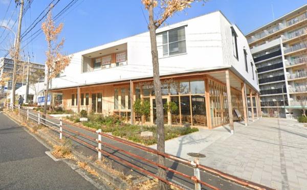 飲食店　マザームーンカフェ・ファームサーカス北鈴蘭台店（飲食店）まで2039m