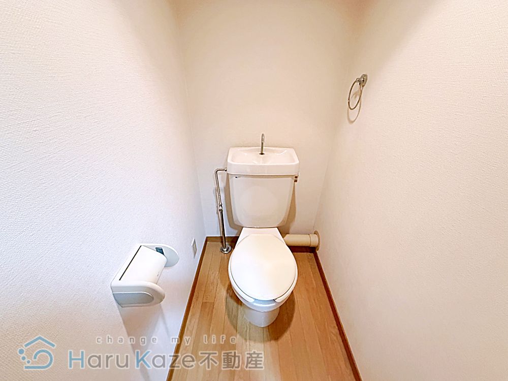 地下鉄桜通線 瑞穂運動場西駅 徒歩1分 4階建 築33年のトイレ写真