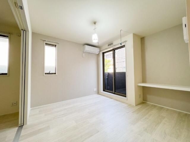 居室・リビング　7.1帖のお部屋です