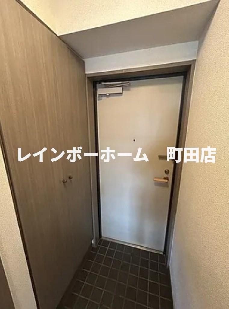 玄関　※別号室参考写真