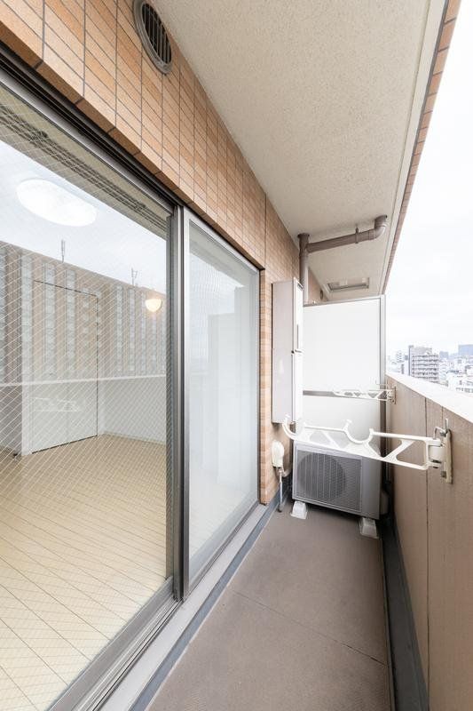 バルコニー　※同タイプの別のお部屋です。
