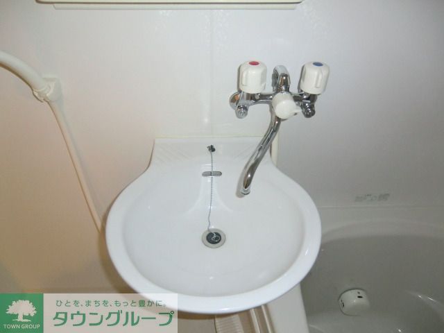 洗面設備　浴室洗面です