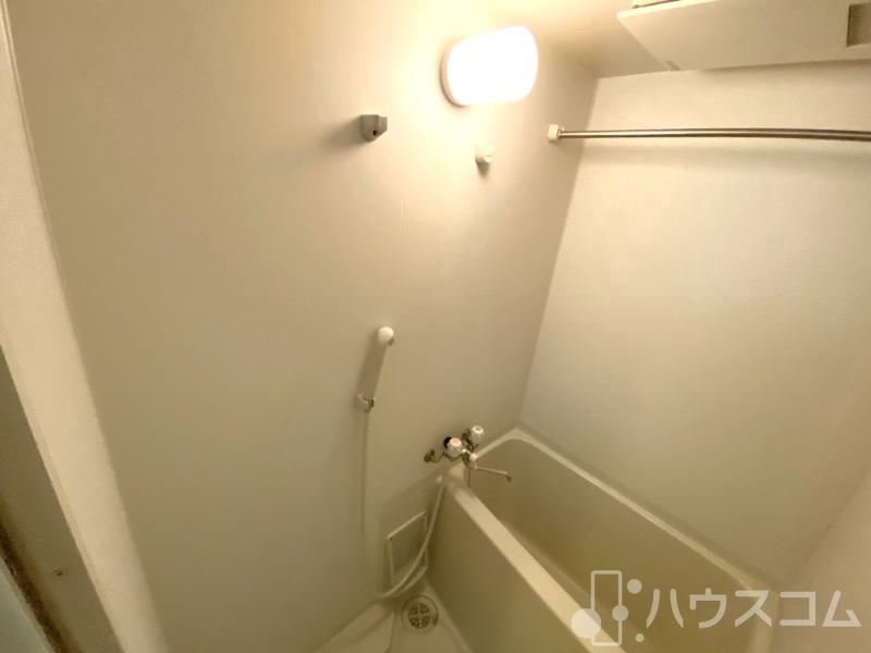 バス・シャワールーム　一日のお疲れをお取りください。
