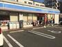 コンビニ　ローソン（コンビニ）まで443m
