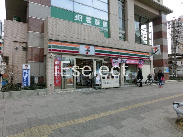 コンビニ　セブンイレブン千葉駅北口店（コンビニ）まで130m