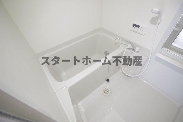 バス・シャワールーム　お風呂です