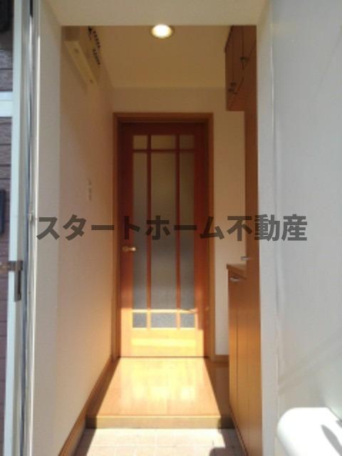 玄関　収納もある玄関です