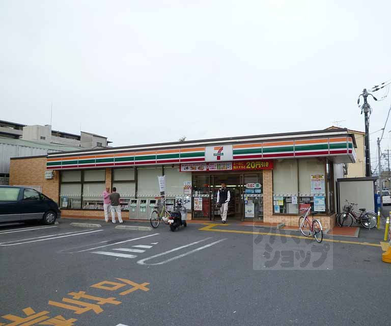 コンビニ　セブンイレブン唐橋芦辺町店（コンビニ）まで450m