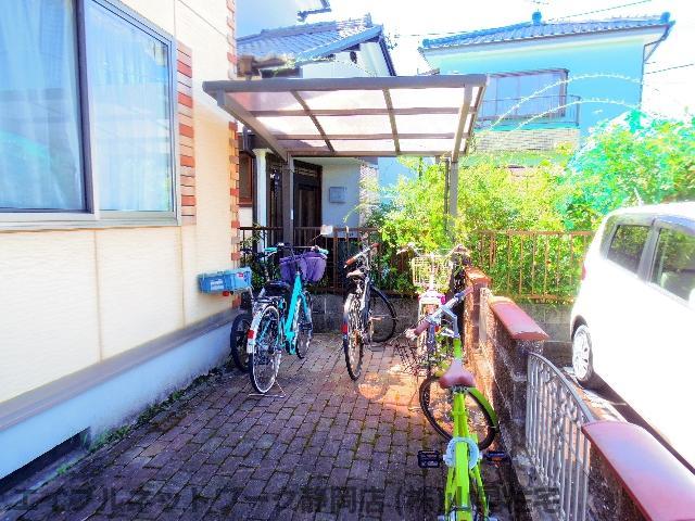 その他共有部分　落ち着いた雰囲気の外観です