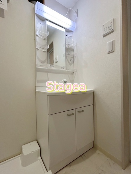 洗面設備　同仕様