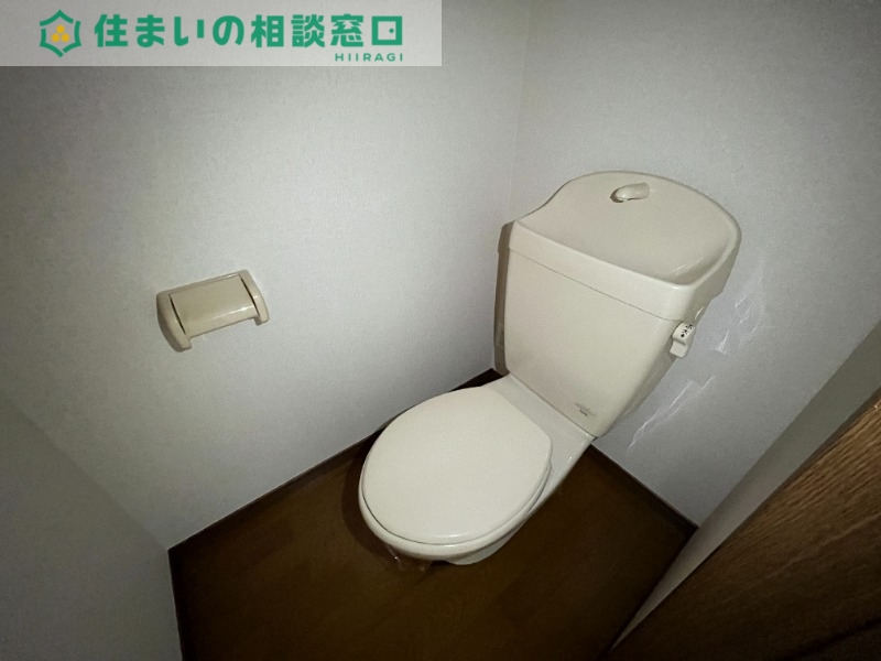 トイレ　同型