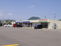コンビニ　ローソン 高松国分寺バイパス店（コンビニ）まで591m