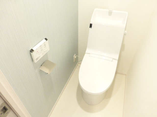 トイレ　トイレ