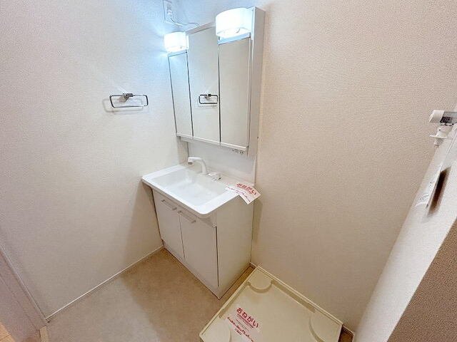 洗面設備　使いやすい洗面所です