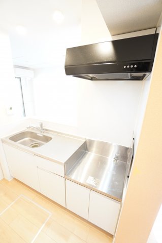 キッチン　※同物件・同タイプの写真です。