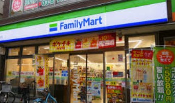 コンビニ　ファミリーマート サンズ大田西馬込店（コンビニ）まで134m