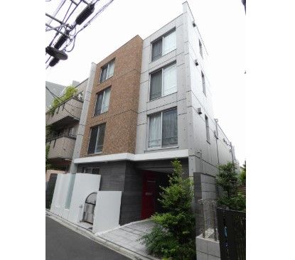 PASEO四谷三丁目の外観写真
