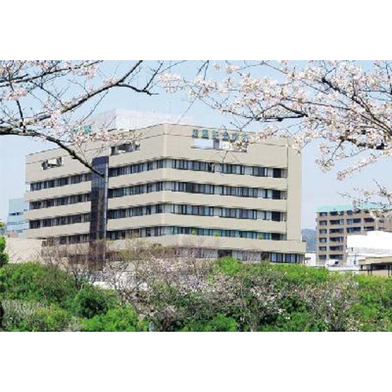 病院　国家公務員共済組合連合会広島記念（病院）まで462m