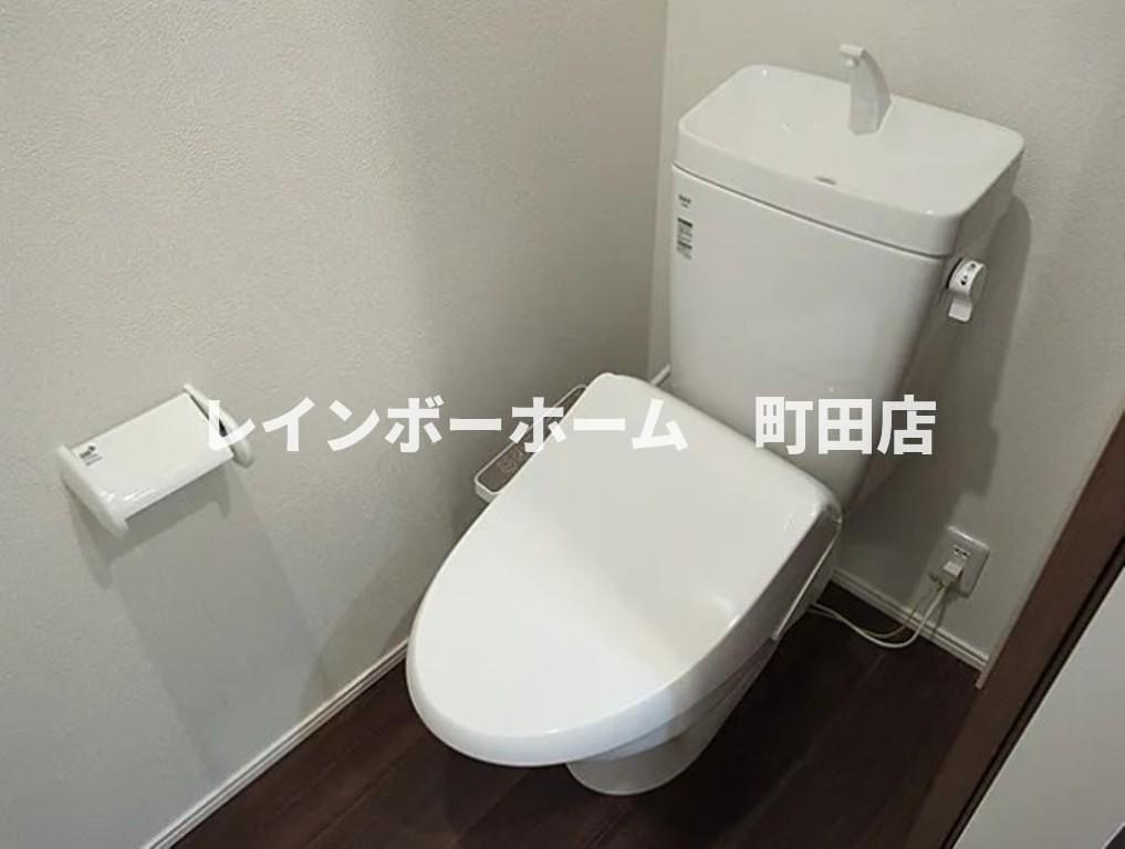 トイレ　同施工会社参考写真