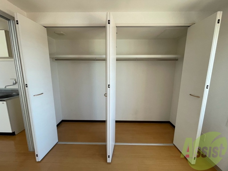 収納　収納もバッチリあるのでお部屋が片付きますよ！