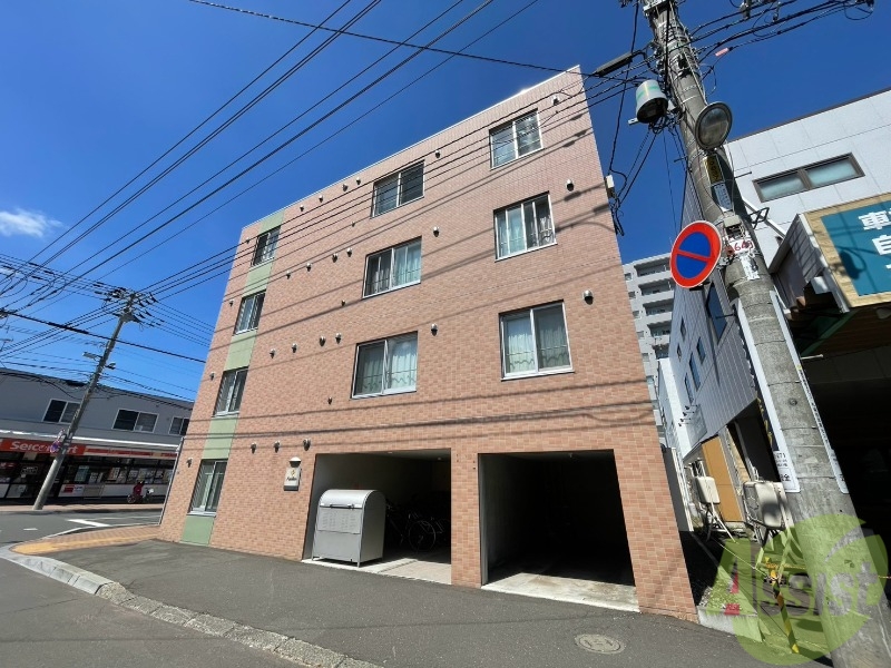 建物外観　札幌市西区琴似２条「アポロン」