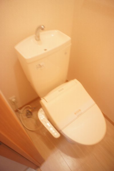 トイレ　シンプルで使いやすいトイレです