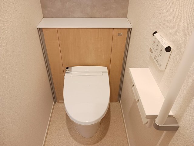 トイレ　コンパクトで使いやすいトイレです