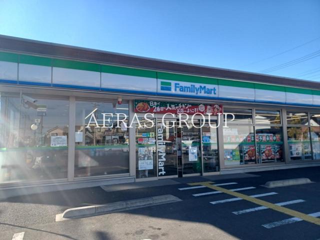 コンビニ　ファミリーマート 草加旭町二丁目店（コンビニ）まで301m
