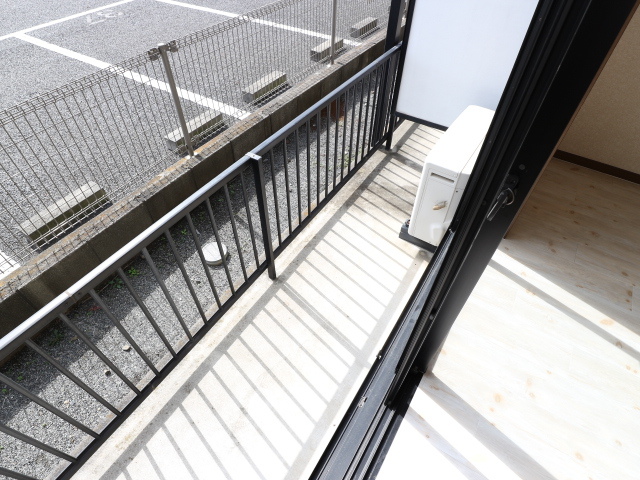 バルコニー　※写真は他号室です