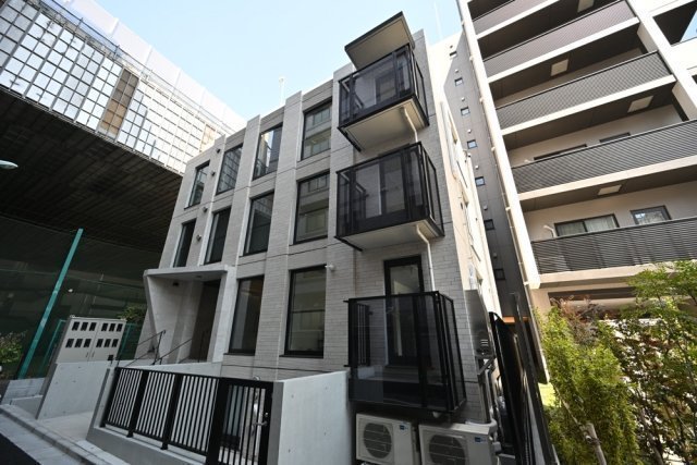 建物外観　外観は落ち着いています