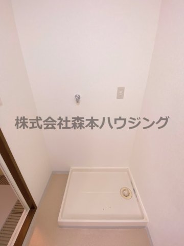 その他設備　室内洗濯機置き場です