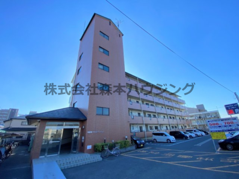 建物外観　外観は落ち着いています