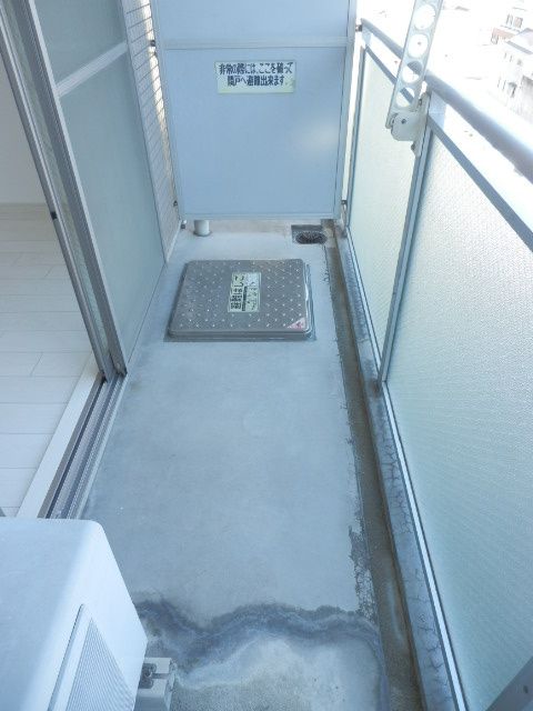バルコニー　広々としたバルコニーです