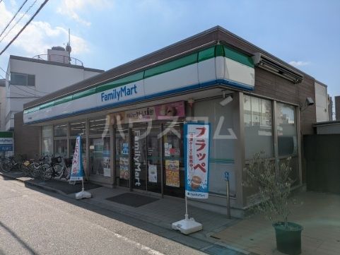コンビニ　ファミリーマート 仙川駅西店（コンビニ）まで193m