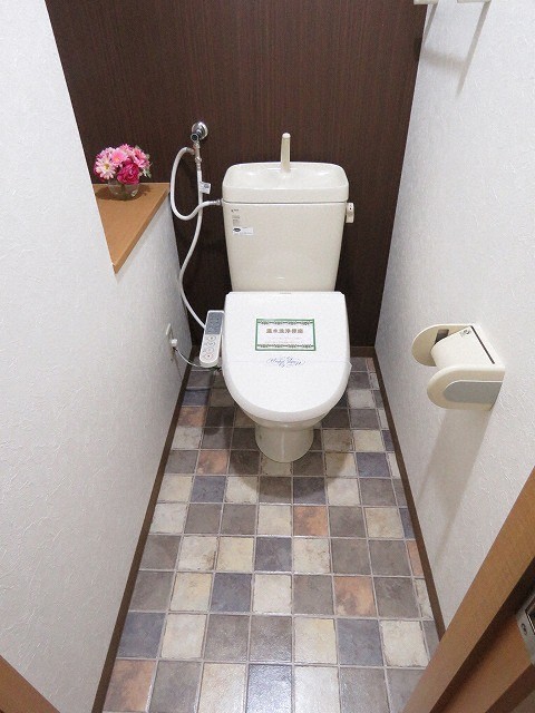 トイレ　トイレ