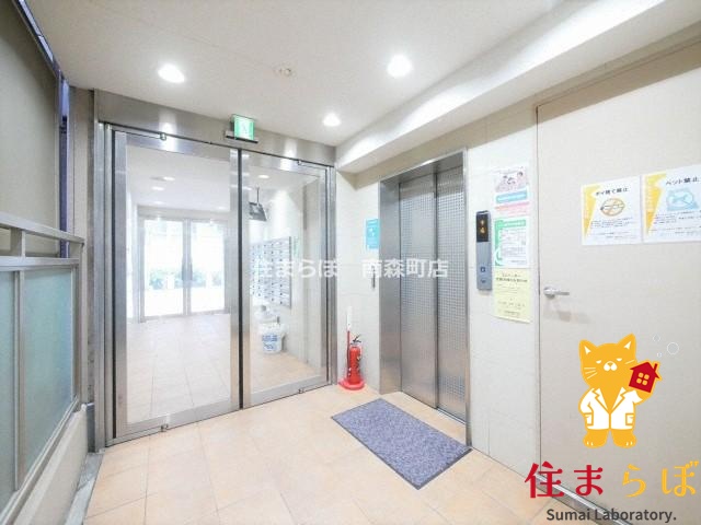 エントランス　共用部の印象も大切に