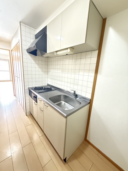 キッチン　※別部屋の写真です