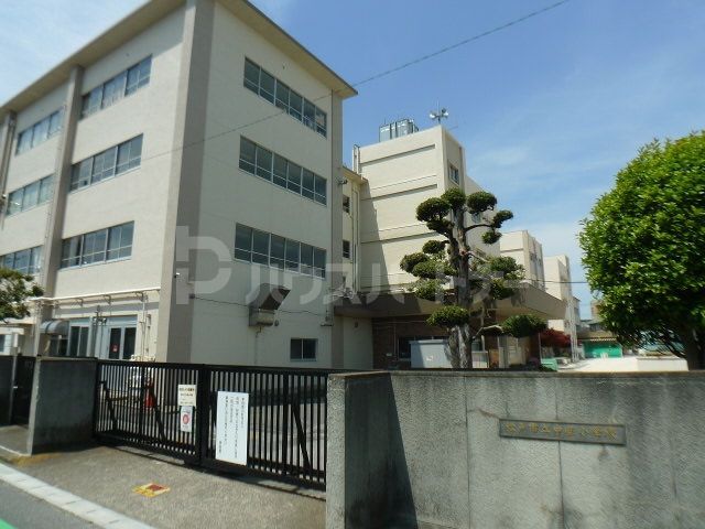 小学校　松戸市立中部小学校（小学校）まで460m