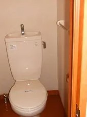 レオパレスフルールのトイレ写真
