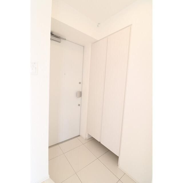 玄関　シンプルで使いやすい玄関です