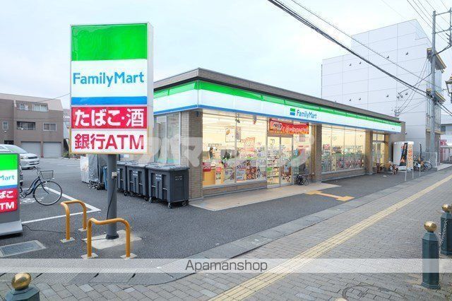 コンビニ　ファミリーマート（コンビニ）まで314m