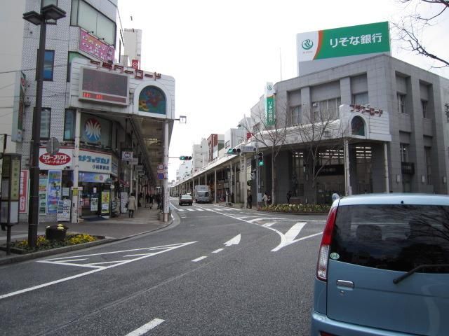 銀行　りそな銀行（銀行）まで350m