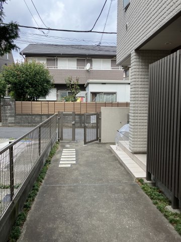 その他共有部分　広さもあり通りやすい共用部分