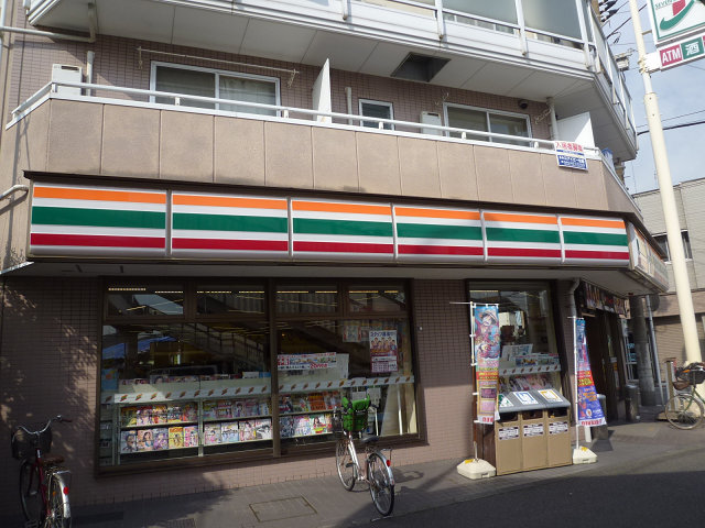 コンビニ　セブンイレブン 川崎渡田東店（コンビニ）まで318m