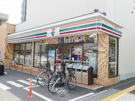 コンビニ　セブンイレブン　足立西新井栄町3丁目店（コンビニ）まで304m