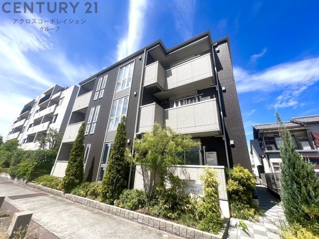 建物外観　オートロック付きでセキュリティ安心！