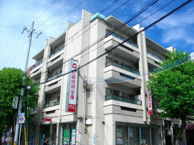 その他　尼崎信用金庫 武庫之荘駅南出張所（その他）まで368m