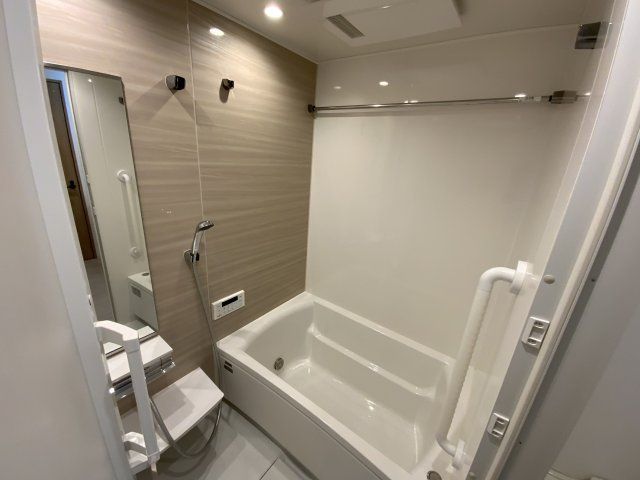 バス・シャワールーム