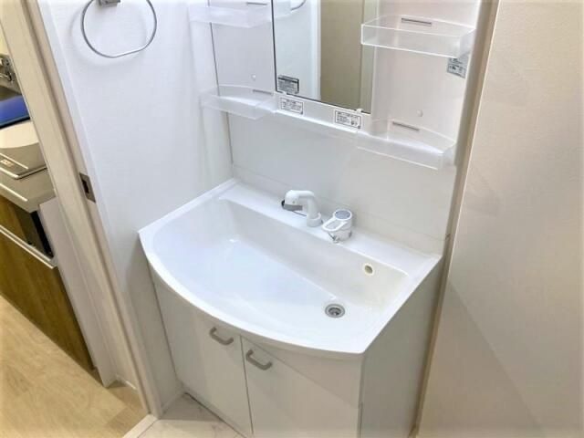 洗面設備　※参考写真。現況優先